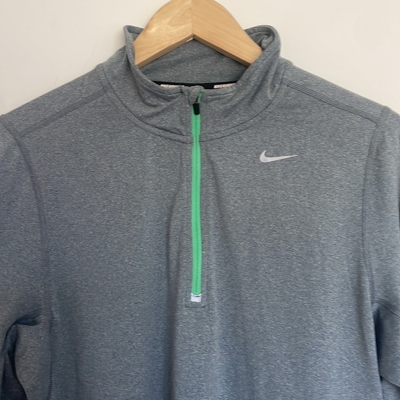 Nike Running Men’s DriFit 1/4 Zip Popover Grey/Green S - Picture 2 of 8